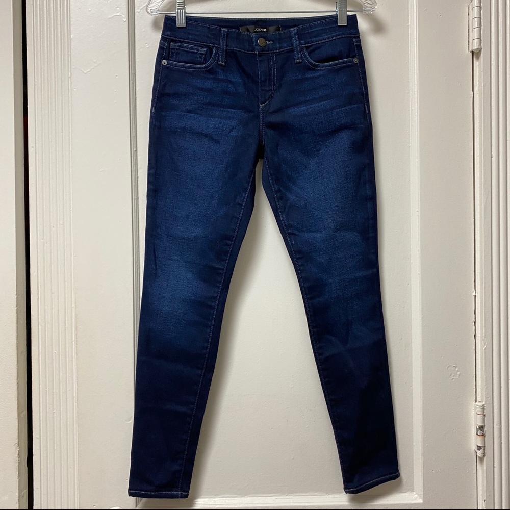 Joe's Skinny Petite Fit Dark Blue wash Stretch